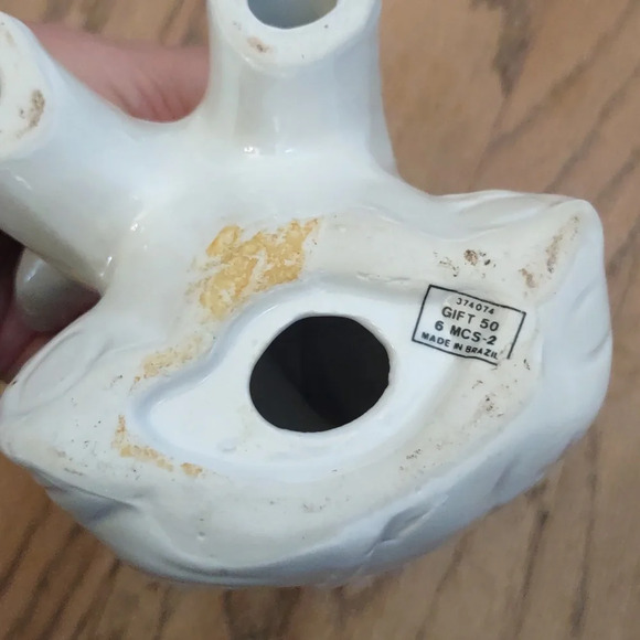 Vintage White Porcelain Elephants Made in Brazil Set of 3 - Picture 3 of 12